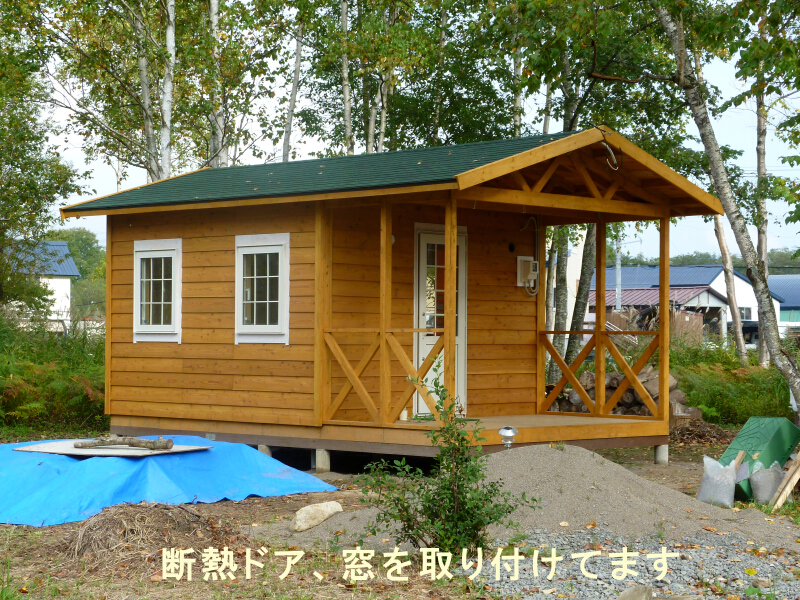 簡単組立ログ風スーパーハウス。3654D2